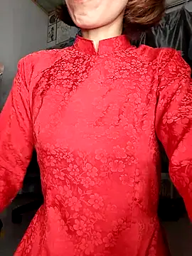 Lucy limon online show from 02/15/26, 07:43