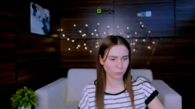 Snapshot of playful_sophie chatting on 01/25/25, 02:58 playful sophie online show from 01/25/25, 02:58