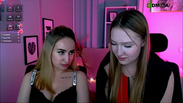 Snapshot of playful_sophie chatting on 02/12/25, 03:07 playful sophie online show from 02/12/25, 03:07