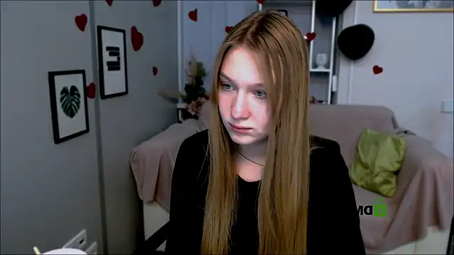 Snapshot of playful_sophie chatting on 02/23/25, 03:29 playful sophie online show from 02/23/25, 03:29