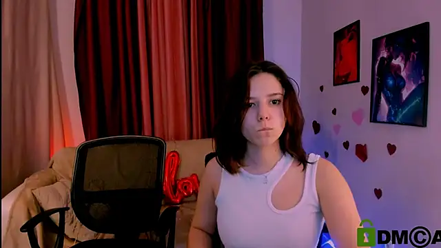 Snapshot of playful_sophie chatting on 02/26/25, 02:26 playful sophie online show from 02/26/25, 02:26