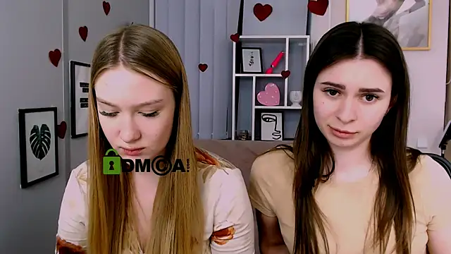 Snapshot of playful_sophie chatting on 03/17/25, 01:39 playful sophie online show from 03/17/25, 01:39