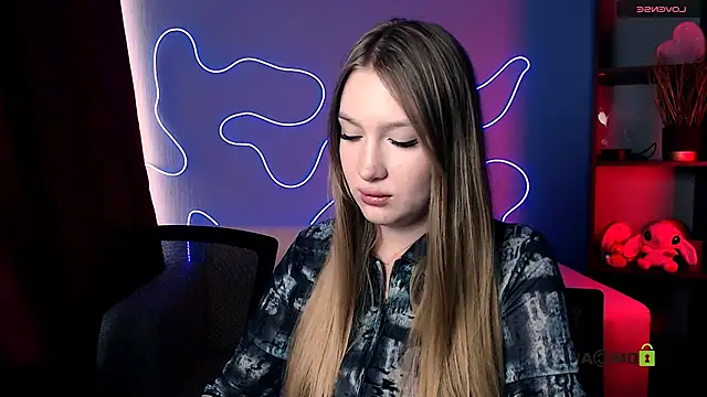 Snapshot of playful_sophie chatting on 10/12/25, 11:42 playful sophie online show from 10/12/25, 11:42