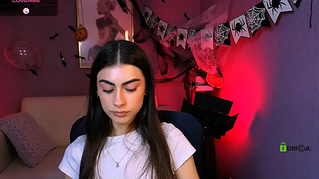 Snapshot of playful_sophie chatting on 10/23/25, 11:09 playful sophie online show from 10/23/25, 11:09