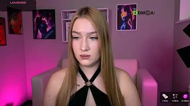 playful sophie online show from 12/18/25, 08:04