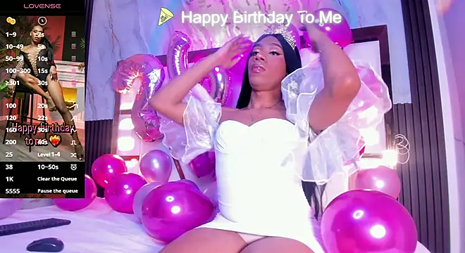 Snapshot of amber_diior chatting on 11/14/25, 01:59 amber diior online show from 11/14/25, 01:59