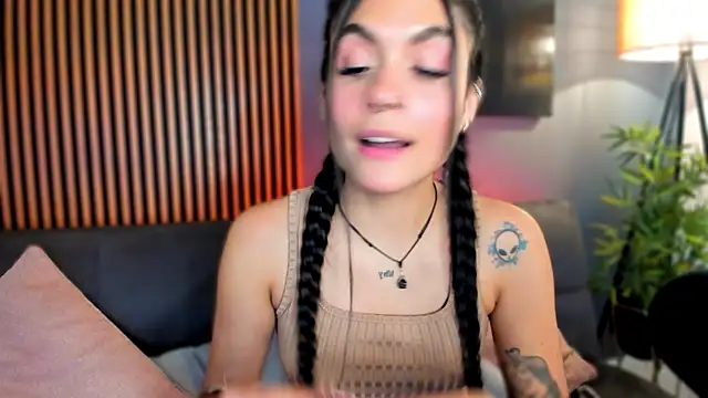 Gaby Ferrer online show from 01/12/26, 02:22