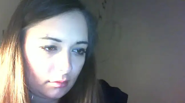Snapshot of MeganGold chatting on 12/22/24, 06:26 MeganGold online show from 12/22/24, 06:26