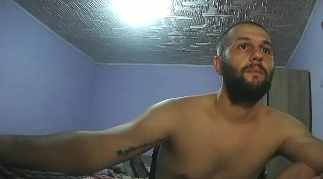 Snapshot of boyseduction chatting on 12/17/24, 06:42 boyseduction online show from 12/17/24, 06:42