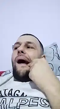 Snapshot of boyseduction chatting on 01/18/25, 05:26 boyseduction online show from 01/18/25, 05:26