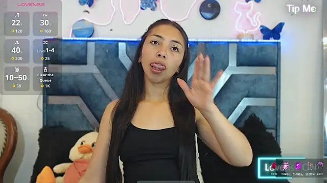 Roxan Fox- online show from 09/15/25, 05:07