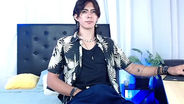 andreey50 online show from 11/28/25, 01:25