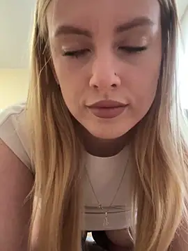 AzallandRoom online show from 04/13/26, 08:53