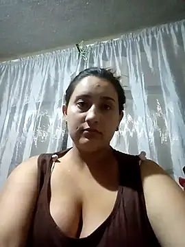 Snapshot of hanna_sky1 chatting on 02/01/25, 12:29 hanna sky1 online show from 02/01/25, 12:29