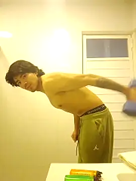 GIOOOO568 online show from 04/06/26, 01:12