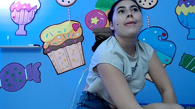 sweetfantacies18 online show from 02/19/25, 01:18