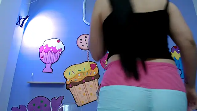 sweetfantacies18 online show from 02/21/25, 01:11