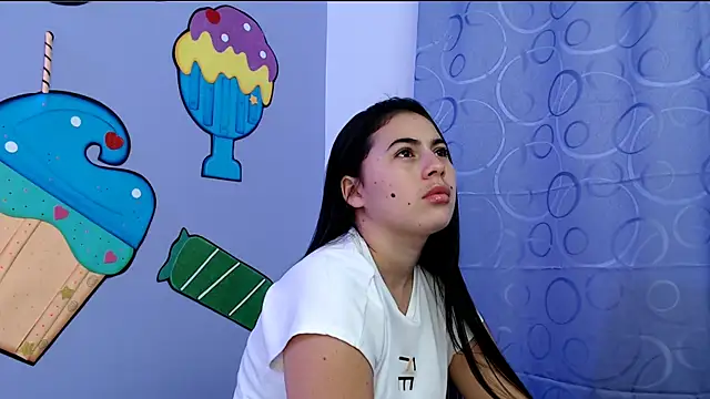 sweetfantacies18 online show from 03/12/25, 12:42