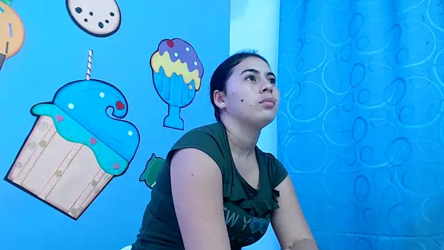 sweetfantacies18 online show from 03/21/25, 01:02