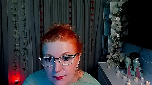 Fire-Fox-One online show from 10/30/25, 09:04