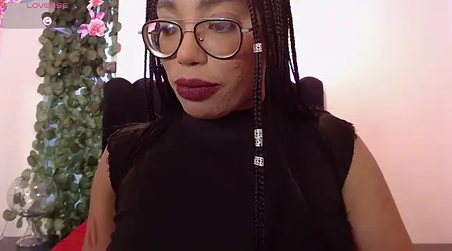 Snapshot of AmyBriiggs chatting on 01/30/25, 11:22 AmyBriiggs online show from 01/30/25, 11:22