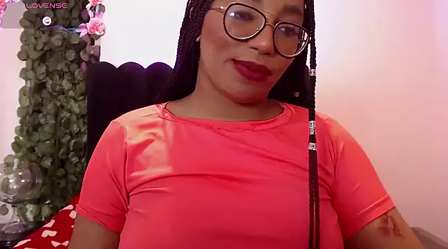 Snapshot of AmyBriiggs chatting on 01/31/25, 10:31 AmyBriiggs online show from 01/31/25, 10:31