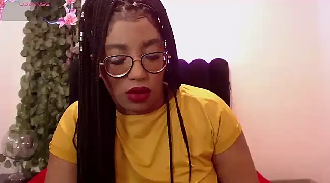 Snapshot of AmyBriiggs chatting on 02/01/25, 04:35 AmyBriiggs online show from 02/01/25, 04:35