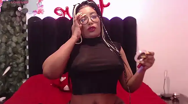 Snapshot of AmyBriiggs chatting on 03/05/25, 08:43 AmyBriiggs online show from 03/05/25, 08:43