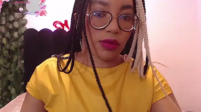 Snapshot of AmyBriiggs chatting on 03/23/25, 06:26 AmyBriiggs online show from 03/23/25, 06:26