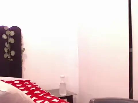 Snapshot of AmyBriiggs chatting on 09/11/25, 05:51 AmyBriiggs online show from 09/11/25, 05:51