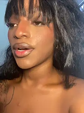 Snapshot of Zizi-campbel chatting on 01/27/25, 07:35 Zizi-campbel online show from 01/27/25, 07:35