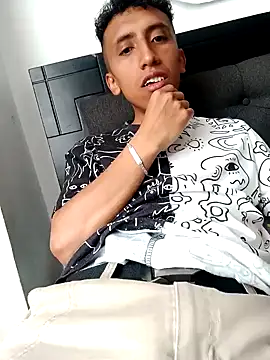 Alex-col online show from 12/26/24, 04:36