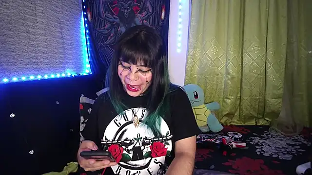 Snapshot of Eta_carinae chatting on 11/19/25, 03:06 Eta carinae online show from 11/19/25, 03:06