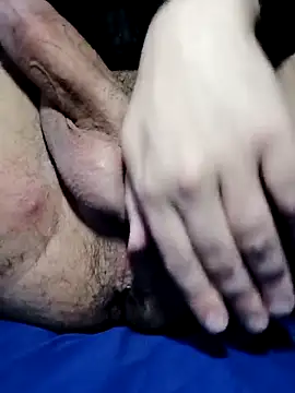 Snapshot of ostin_24 chatting on 09/19/25, 09:15 ostin 24 online show from 09/19/25, 09:15