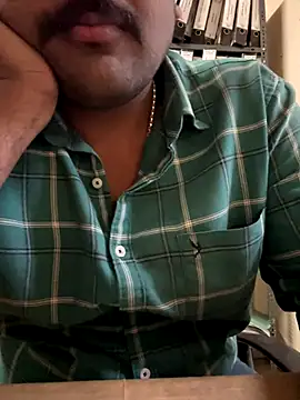 Hillz king 98 online show from 12/21/25, 10:50