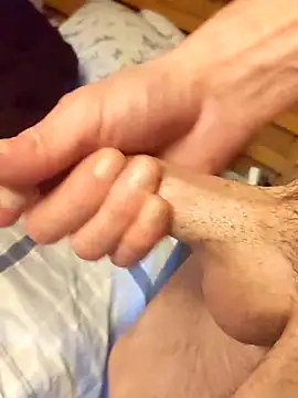 Snapshot of JuicyFuckinPussy chatting on 03/10/25, 05:07 JuicyFuckinPussy online show from 03/10/25, 05:07