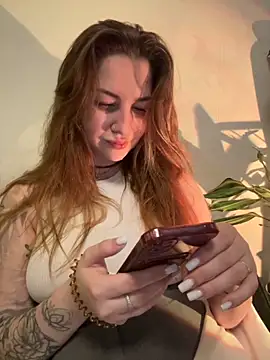 MayaMystic online show from 11/21/25, 01:10