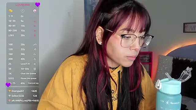 Snapshot of Fresita_Rosita chatting on 01/18/25, 04:31 Fresita Rosita online show from 01/18/25, 04:31