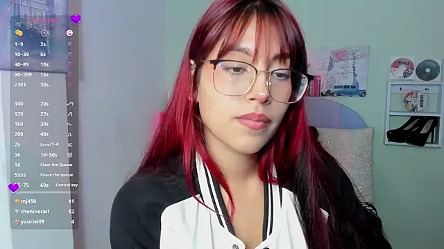 Snapshot of Fresita_Rosita chatting on 02/06/25, 06:02 Fresita Rosita online show from 02/06/25, 06:02