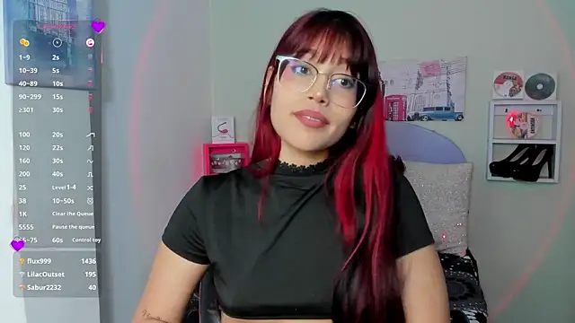 Snapshot of Fresita_Rosita chatting on 02/08/25, 03:21 Fresita Rosita online show from 02/08/25, 03:21