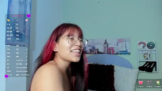 Snapshot of Fresita_Rosita chatting on 02/13/25, 12:21 Fresita Rosita online show from 02/13/25, 12:21