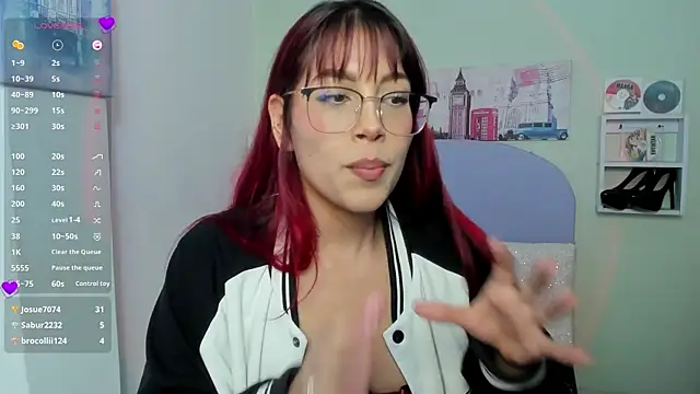 Snapshot of Fresita_Rosita chatting on 03/07/25, 03:39 Fresita Rosita online show from 03/07/25, 03:39