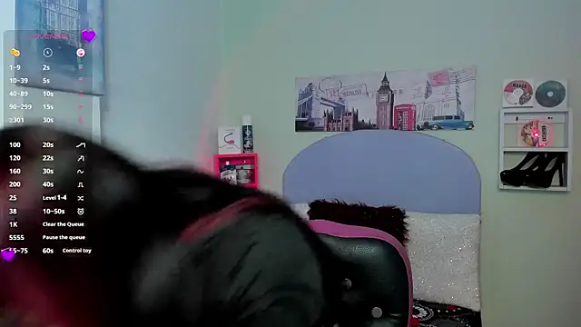 Snapshot of Fresita_Rosita chatting on 03/08/25, 12:52 Fresita Rosita online show from 03/08/25, 12:52