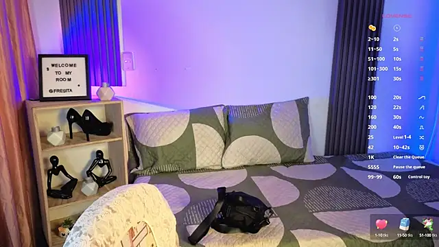 Snapshot of Fresita_Rosita chatting on 09/11/25, 12:16 Fresita Rosita online show from 09/11/25, 12:16