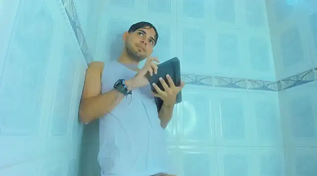 Samir bear online show from 01/11/25, 03:42