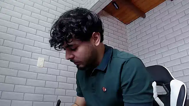 Samir bear online show from 09/22/25, 12:51