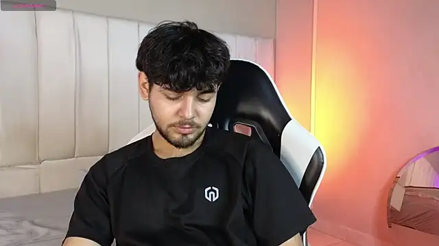 Samir bear online show from 04/14/26, 12:33