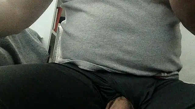 teek1234 1 online show from 11/18/25, 05:01