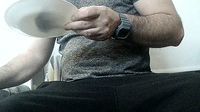 teek1234 1 online show from 11/26/25, 05:08