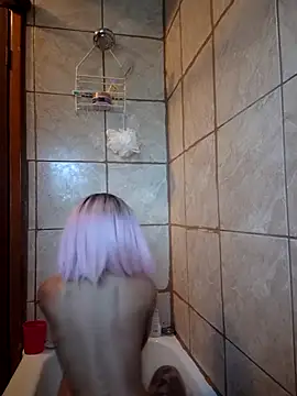 Snapshot of carmelbbyx22 chatting on 11/25/25, 07:25 carmelbbyx22 online show from 11/25/25, 07:25